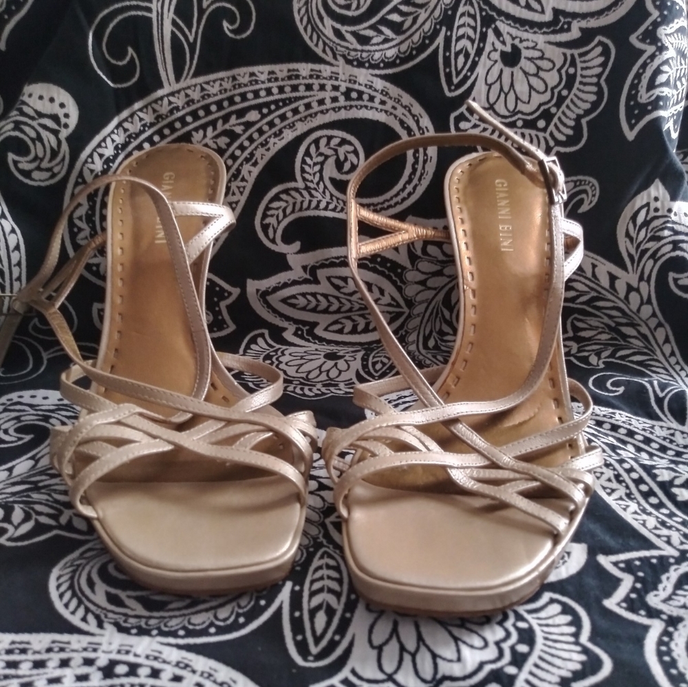 Strappy high heels champagne sandals